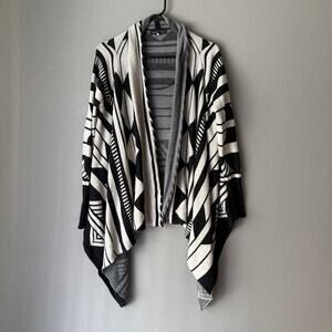Banana Republic sz S aztec cream‎ black southwest Shrug
